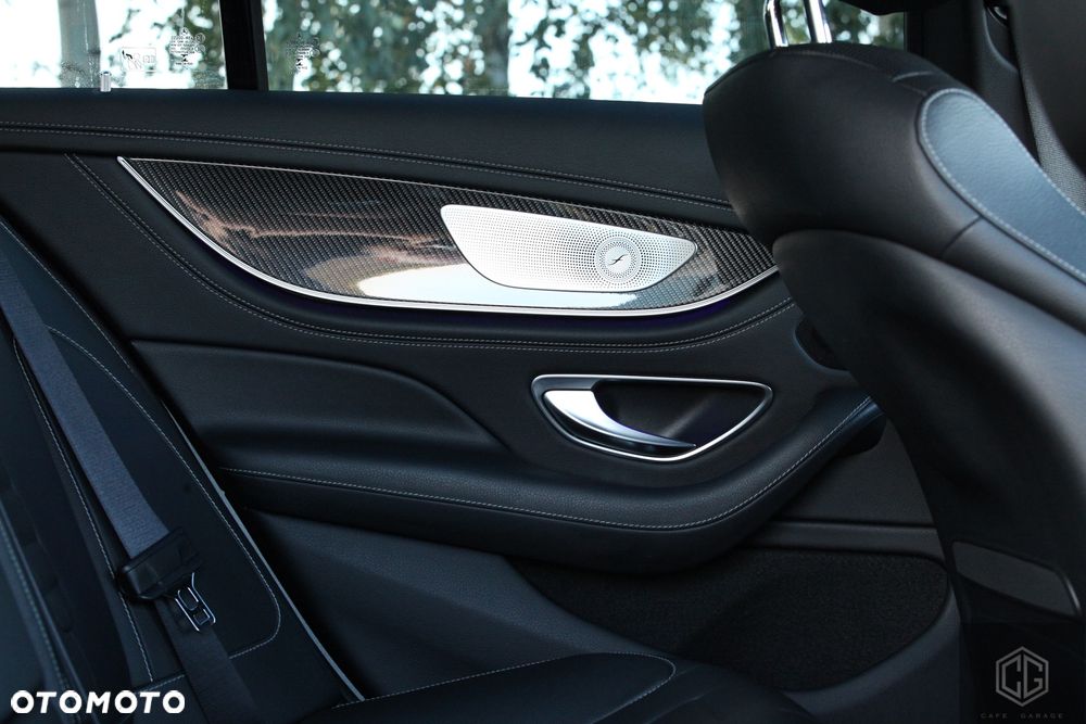 Mercedes-Benz CLS - 39