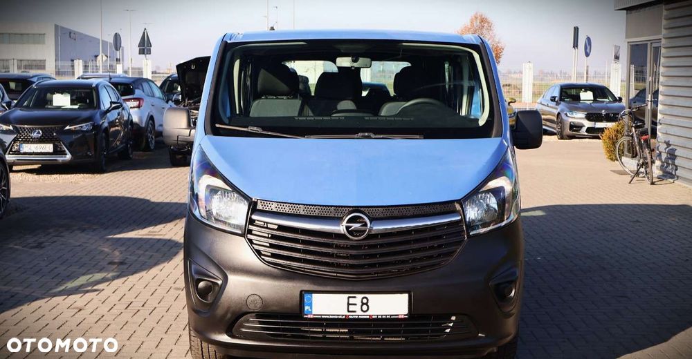 Opel Vivaro - 2