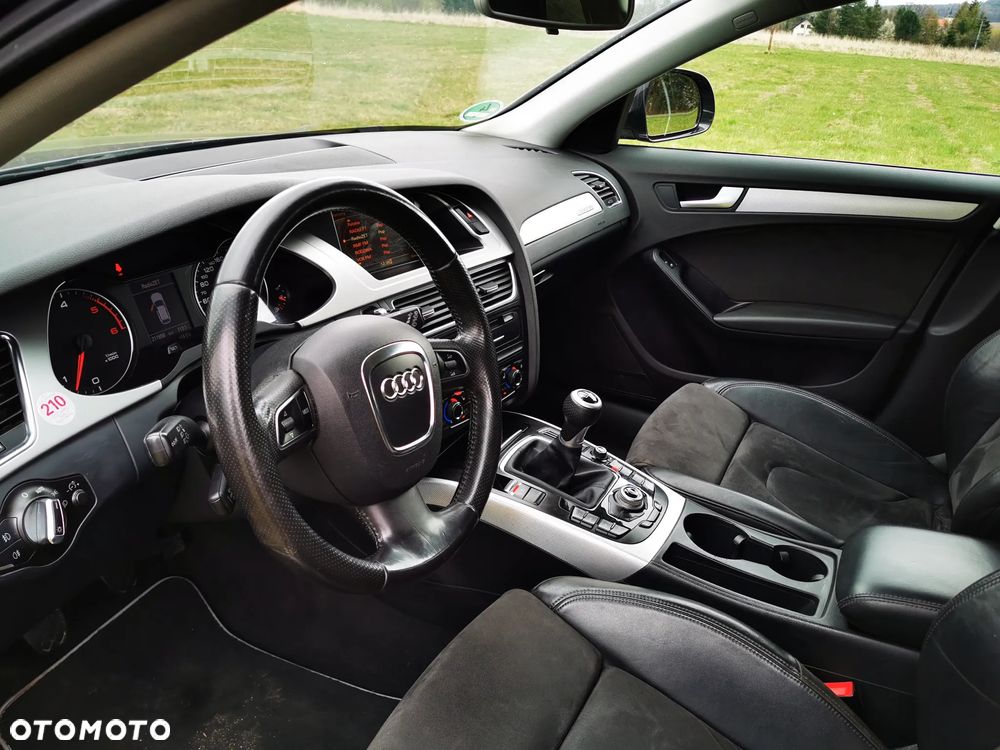 Audi A4 Allroad - 13