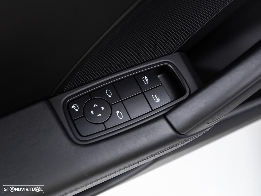 Porsche 911 (992) - 19
