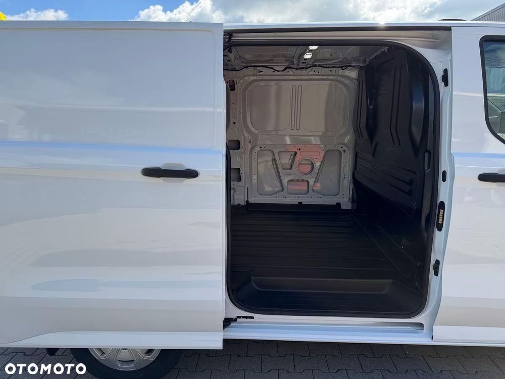 Ford Transit Custom L1 Van Trend 136KM - 12