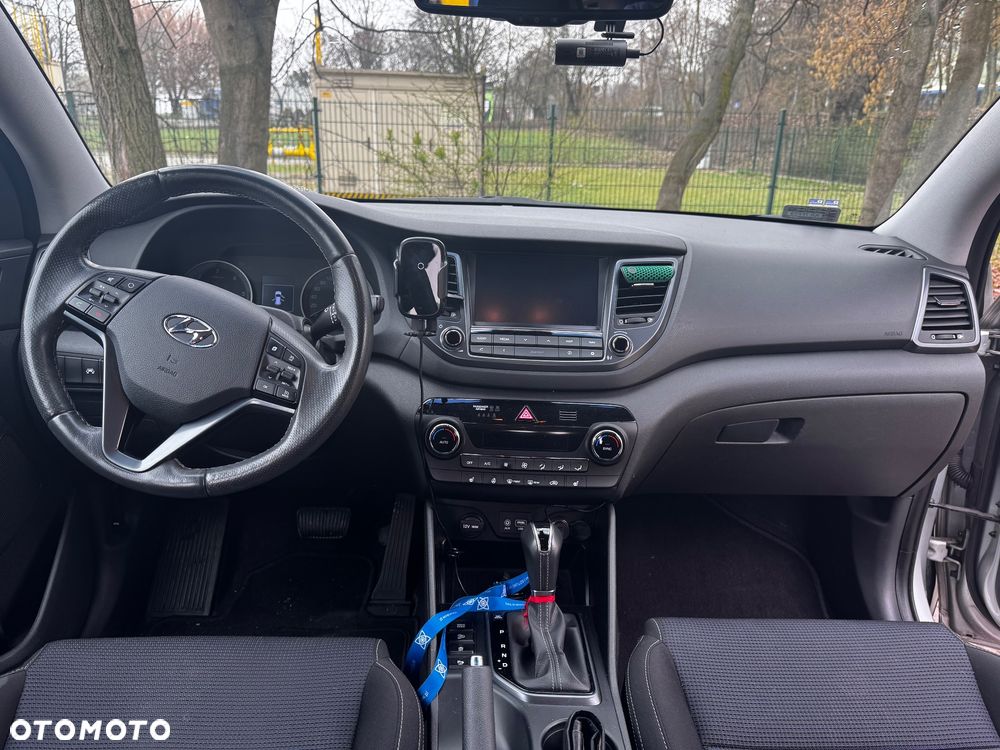 Hyundai Tucson 1.7 CRDI BlueDrive Comfort 2WD DCT - 9