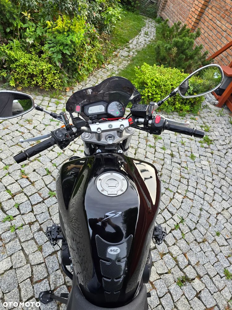 Yamaha FZ6 - 6