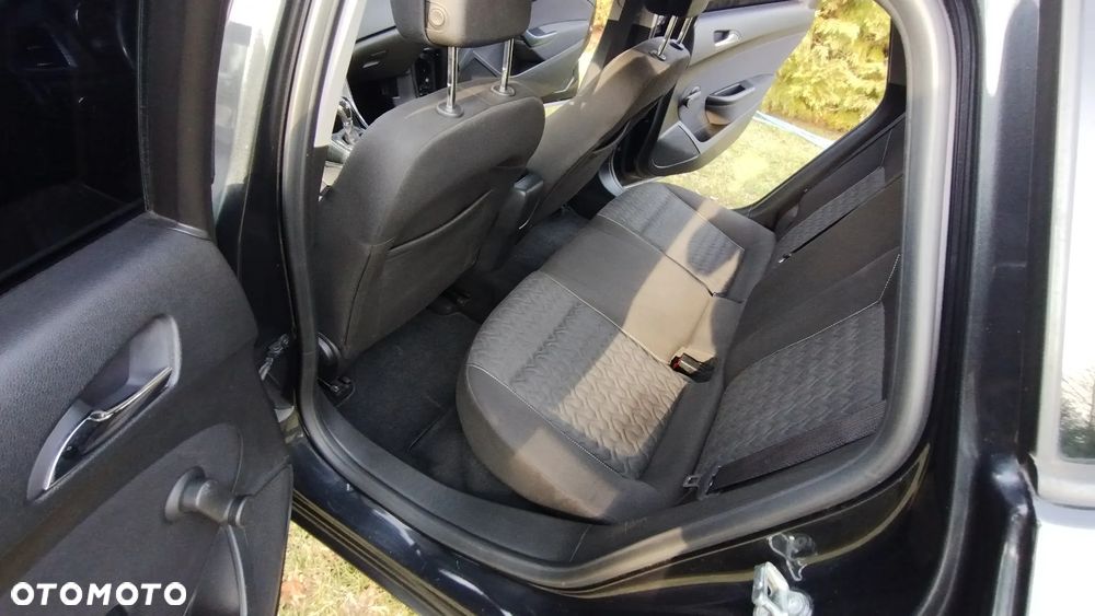 Opel Astra - 13