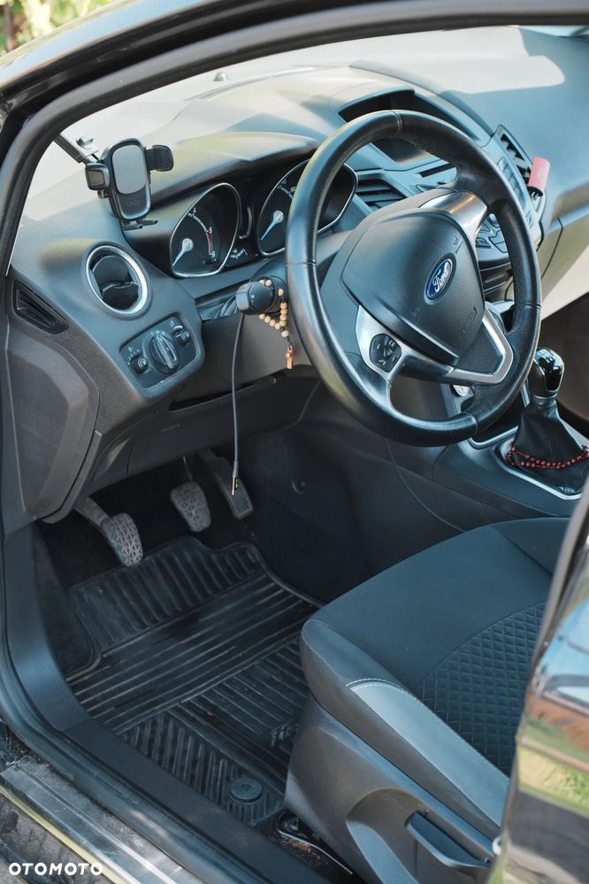 Ford Fiesta 1.5 TDCi Trend - 11