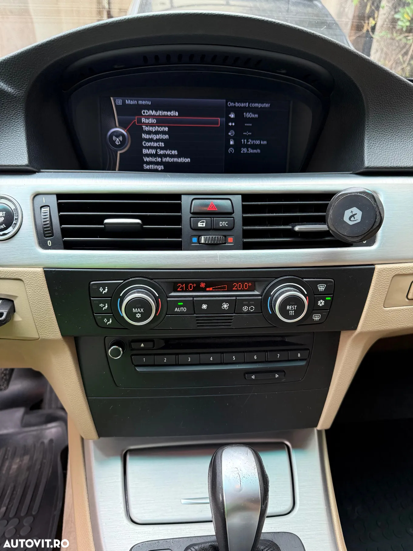 BMW Seria 3 320d DPF Touring Aut. - 4