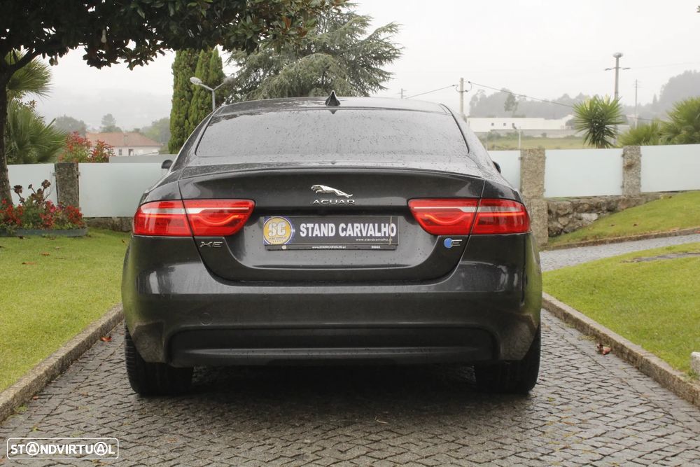 Jaguar XE 2.0 D R-Sport Aut. - 4