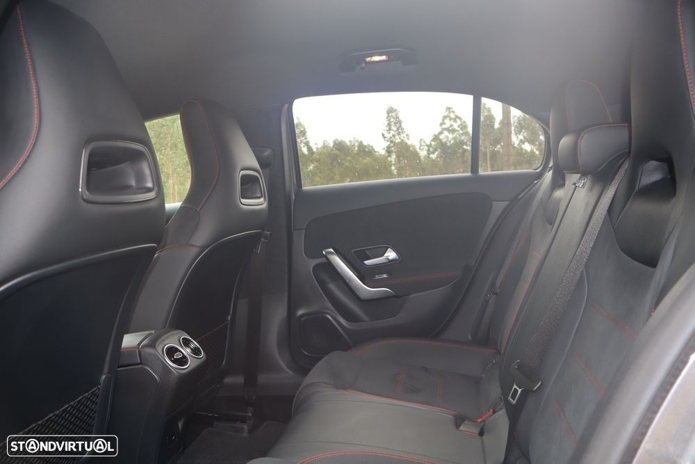 Mercedes-Benz A 250 e AMG Line - 10