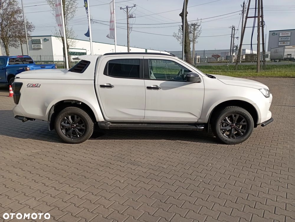 Isuzu D-Max 1.9 DC LSE - 13