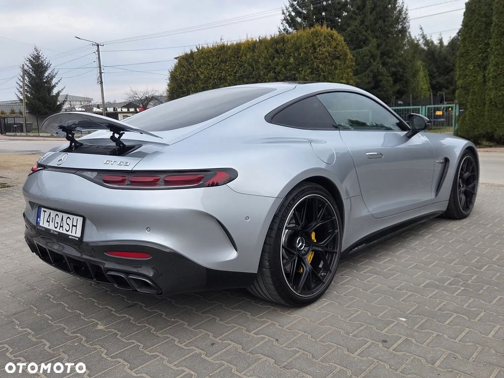 Mercedes-Benz AMG GT 63 4MATIC+ - 13