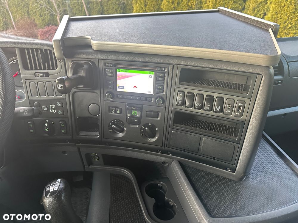 Scania / G450 / 6X2 / PUSHER / Oś-Skrętna-Podnoszona / - 31