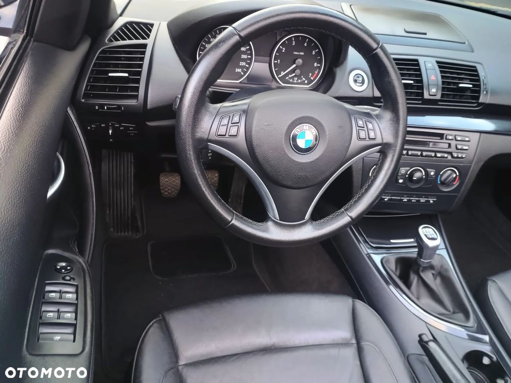 BMW Seria 1 118i - 7