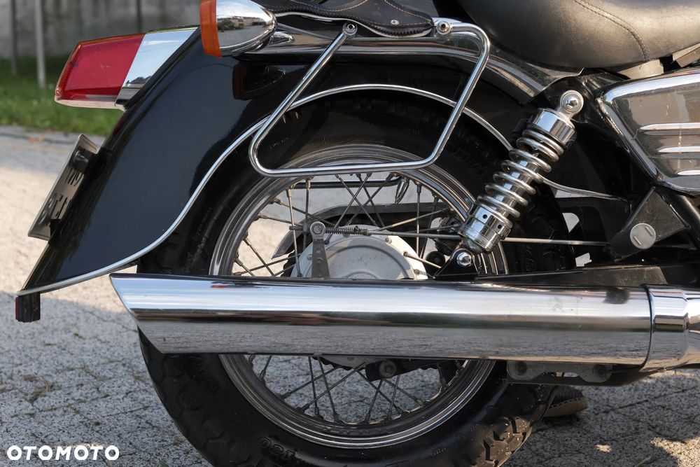 Honda Shadow - 5