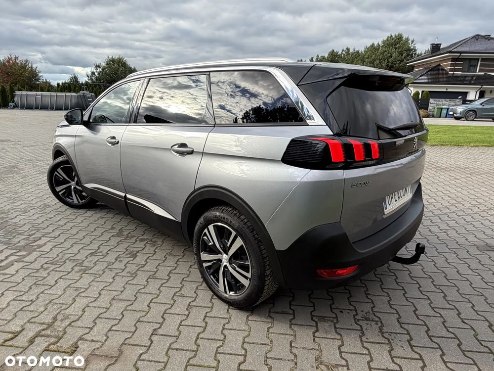 Peugeot 5008 2019 photo 4