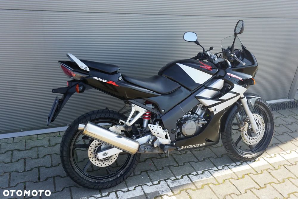 Honda CBR - 3