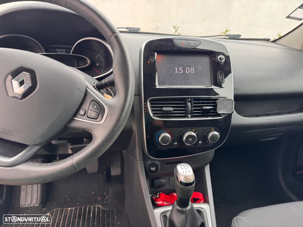 Renault Clio 1.5 dCi Limited - 10
