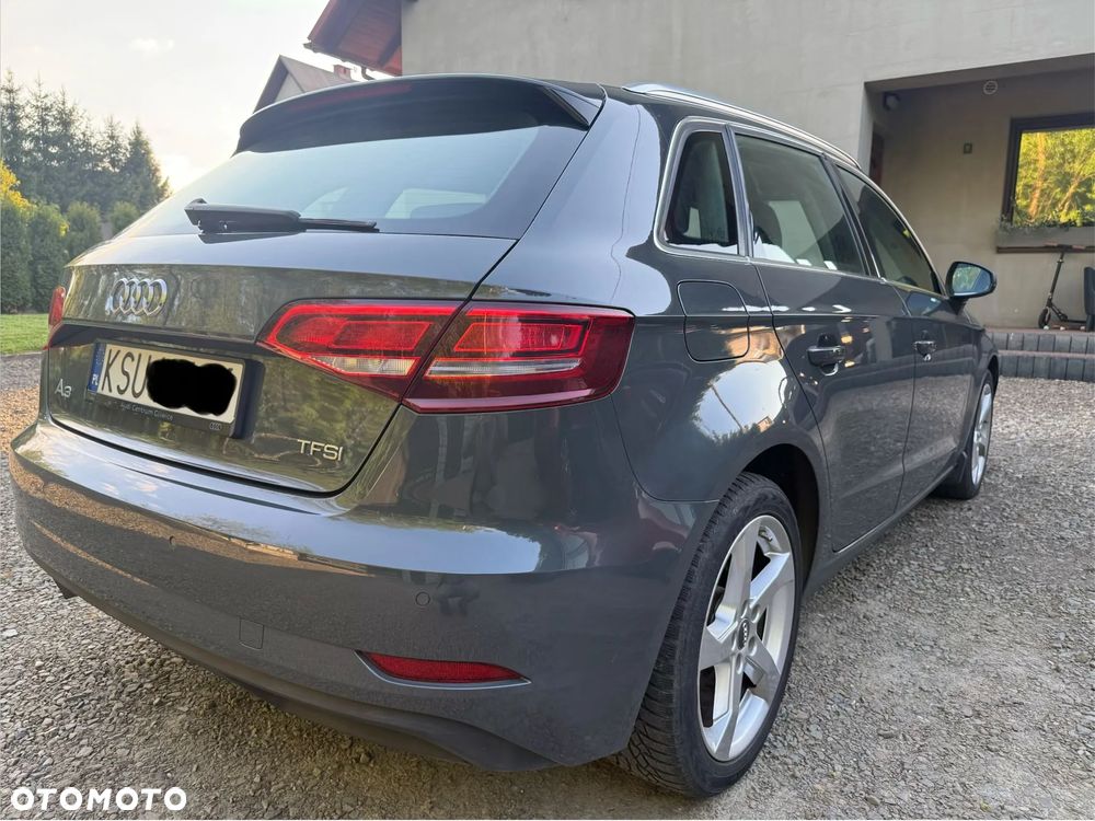 Audi A3 Sportback - 6