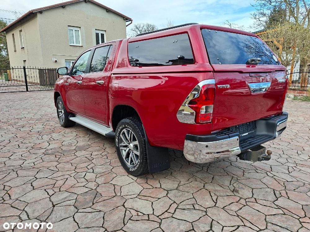 Toyota Hilux 4x4 Double Cab Autm Executive - 3