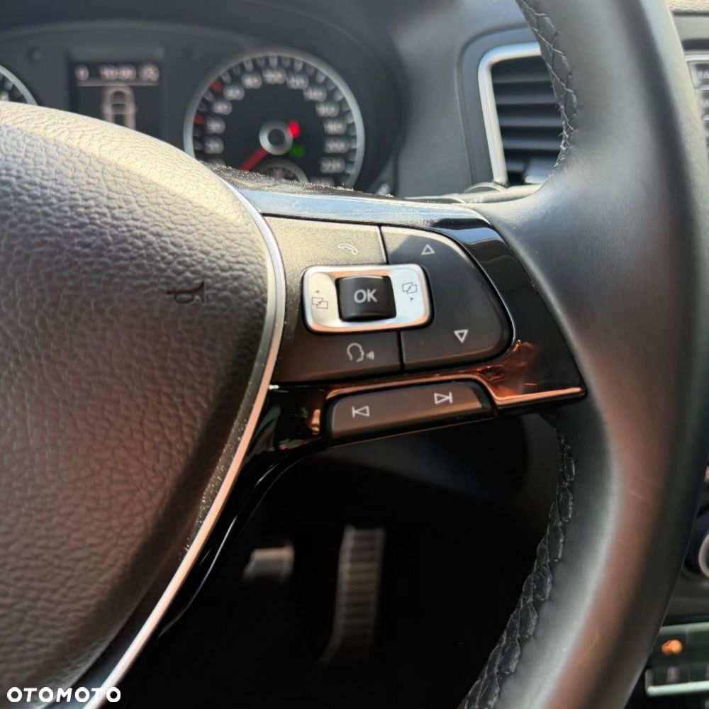 Volkswagen Sharan - 27