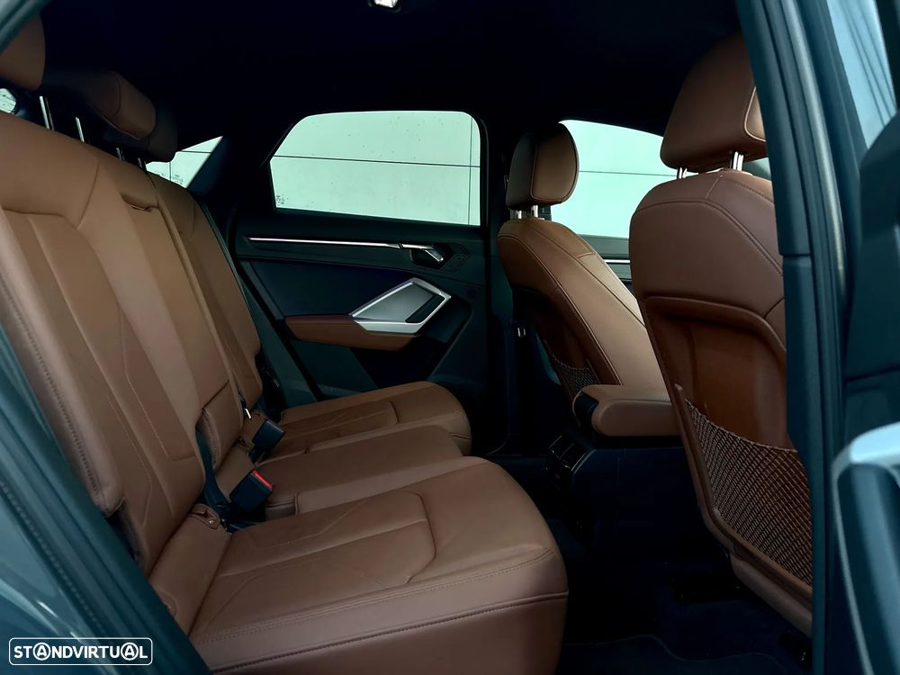 Audi Q3 Sportback - 12
