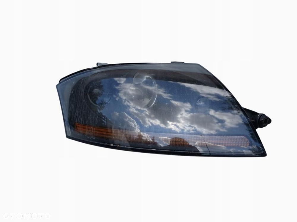 REFLEKTOR PRZÓD PRZEDNI PRAWY LAMPA AUDI TT 8N XENON 8N0941004BJ - 1