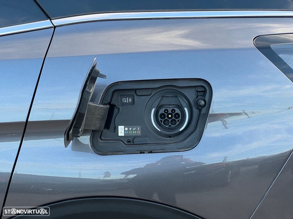 Peugeot 3008 225 e-EAT8 GT Pack - 26