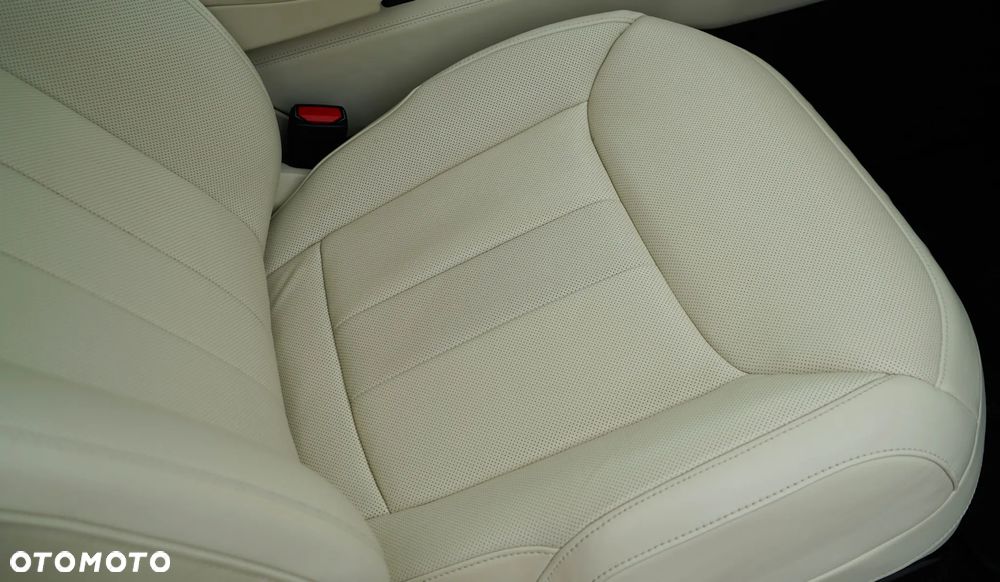 Land Rover Range Rover 3.0 D350 mHEV Autobiography - 28