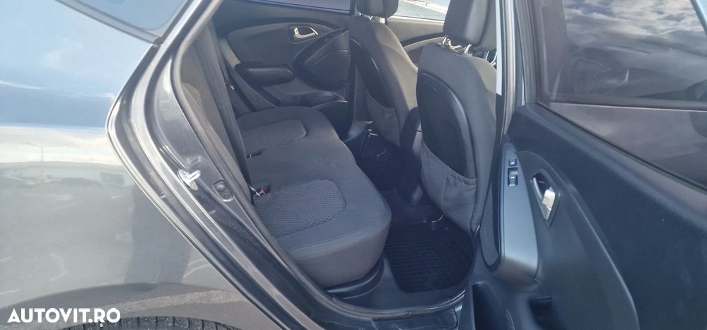 Hyundai ix35 2.0 MPI 2WD GL Classic - 9