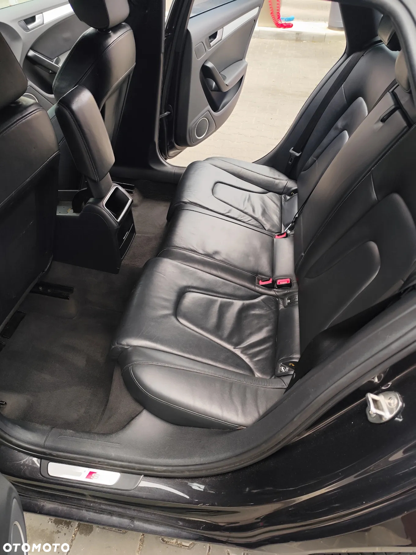 Audi A4 Avant 2.0 TFSI quattro S tronic S line Sportpaket - 22
