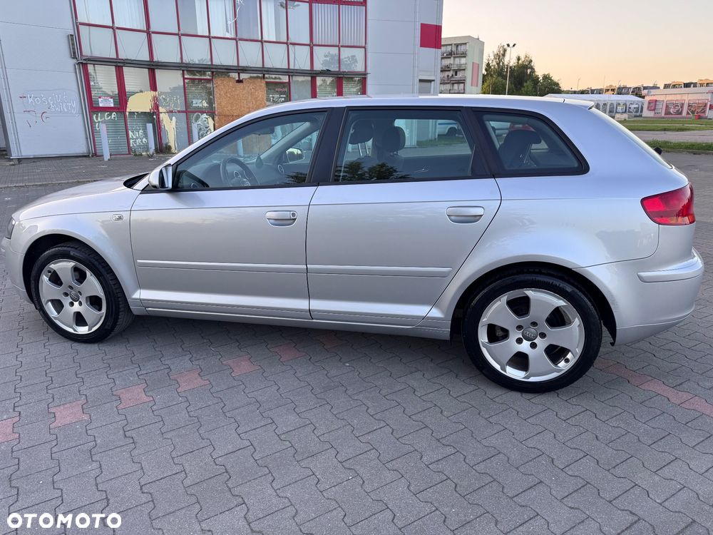 Audi A3 Sportback 1.6 Attraction - 22