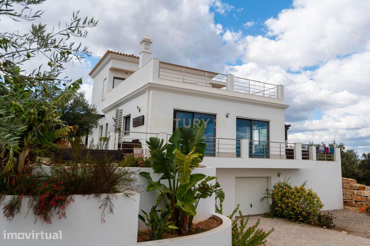 Moradia, 170 m², Santa Bárbara de Nexe - Grande imagem: 4/27