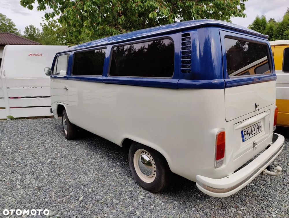 Volkswagen Transporter - 4