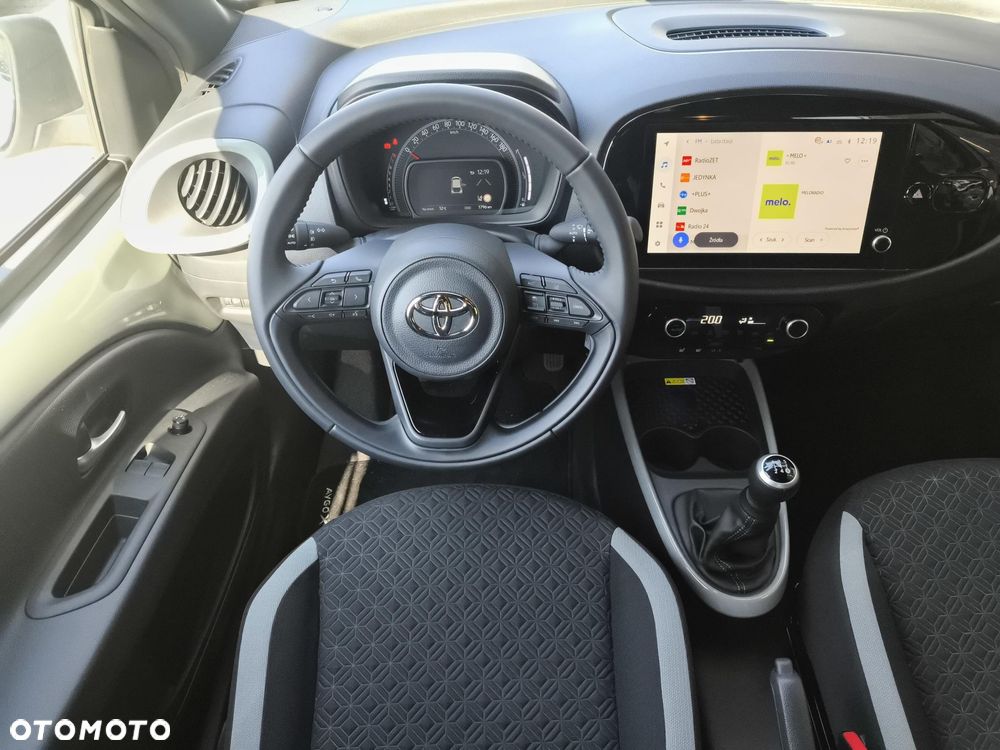 Toyota Aygo X - 12