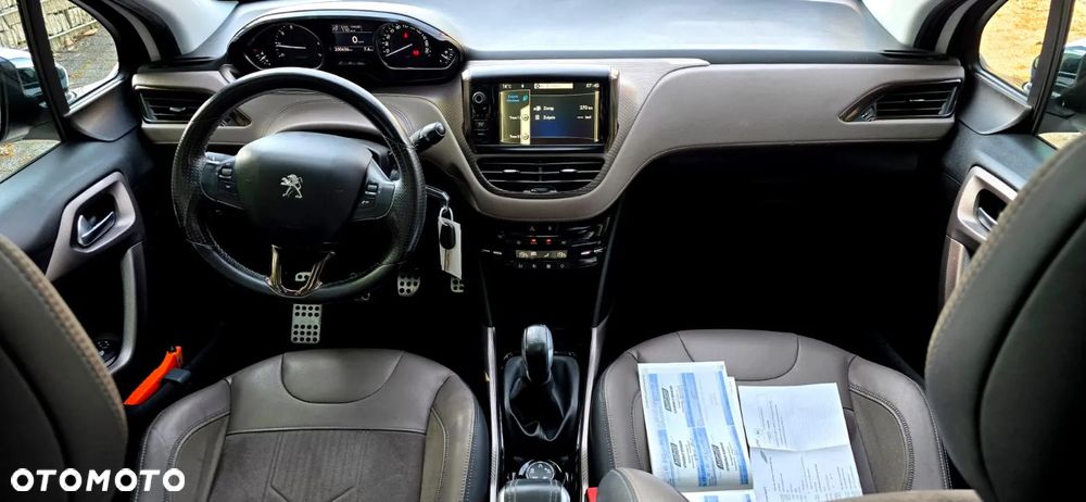 Peugeot 2008 1.6 VTi Allure - 26