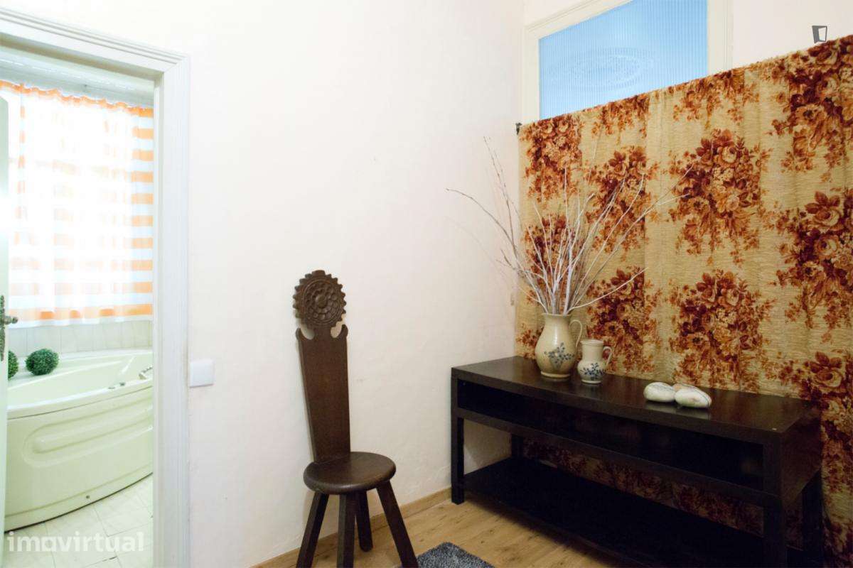 Quarto - localizado em Oeiras Lisbon - Grande imagem: 5/27