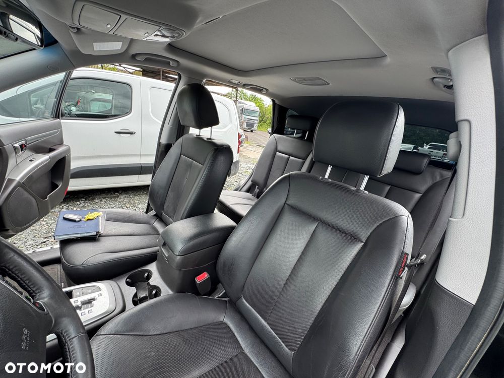 Hyundai Santa Fe 2.2 CRDi 4WD Automatik Premium - 17