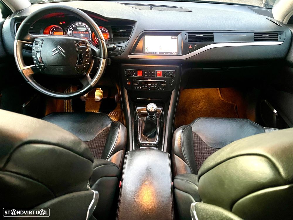 Citroën C5 2.2 HDi Exclusive - 8