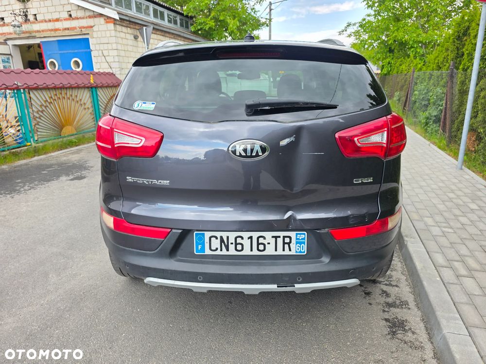 Kia Sportage 2,0 CRDI AWD Vision - 5