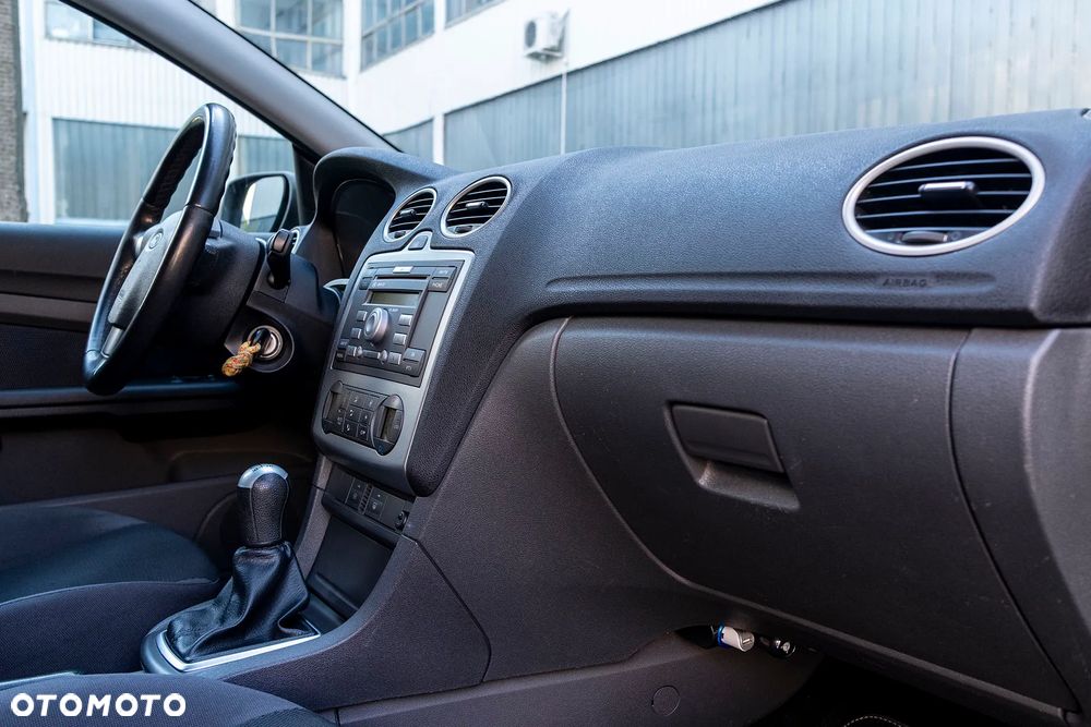 Ford Focus 1.6 Ti-VCT FX Silver / Silver X - 15
