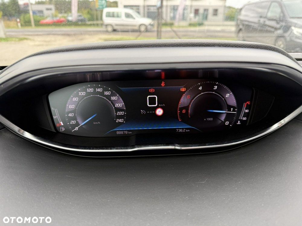 Peugeot 5008 BlueHDI 130 Allure - 24