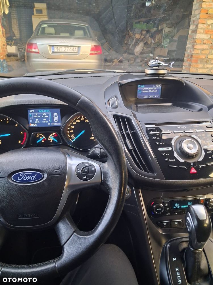 Ford Kuga - 7