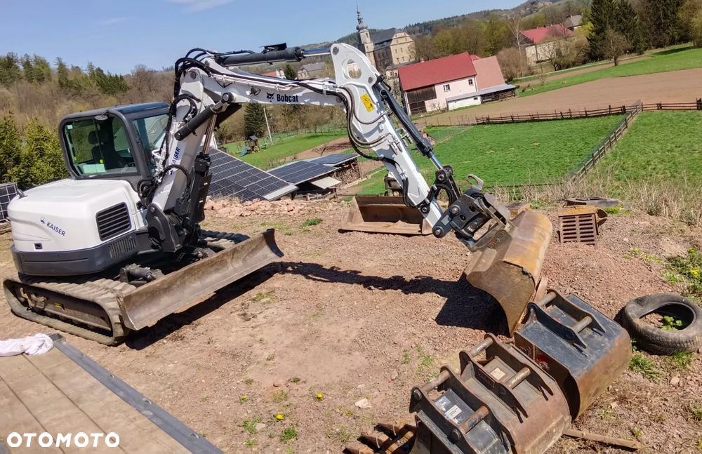 Bobcat E85 z Ramieniem 3 Razy Łamanym - 1