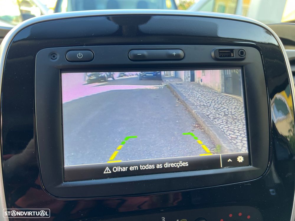 Renault Trafic L2H1 2.0 dci grand confort - 19