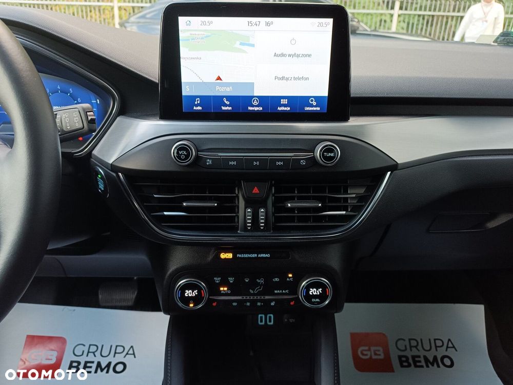 Ford Focus 1.5 EcoBoost Titanium X - 21