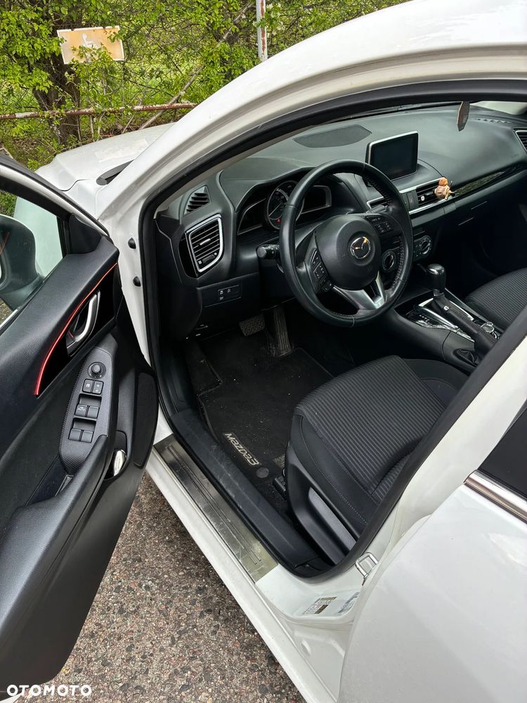 Mazda 3 - 6