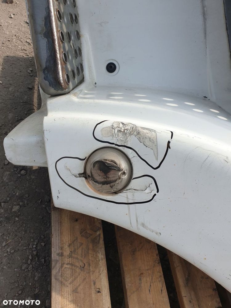 stopnica lewa nadkole man tgx tga 81615100833 - 2