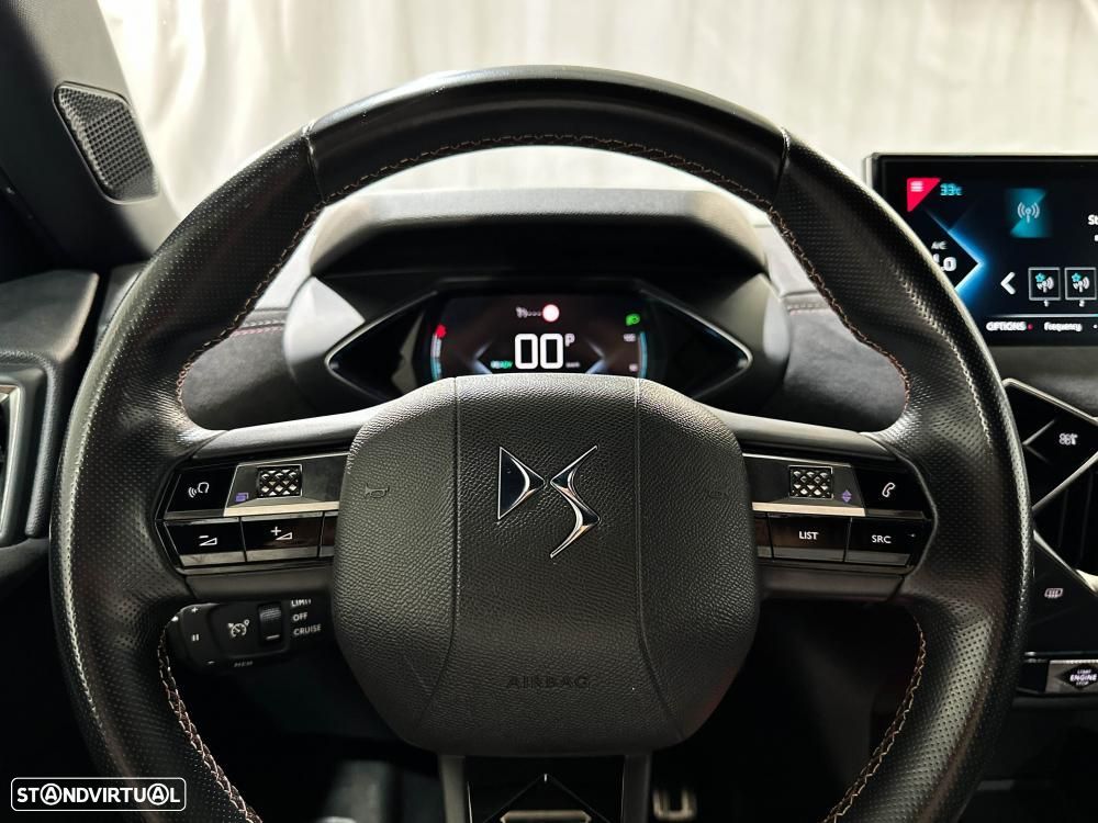 DS DS3 Crossback E-TENSE PERFORMANCE LINE - 54