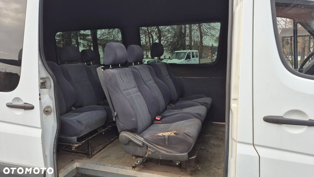 Mercedes-Benz SPRINTER - 8