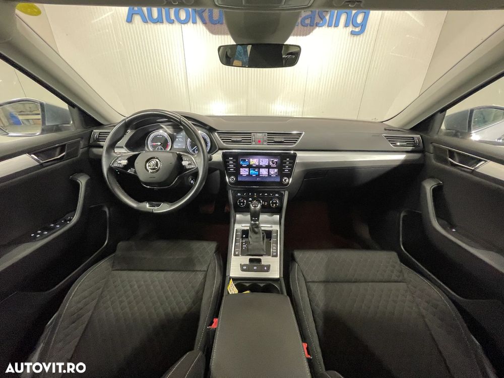 Skoda Superb 2.0 TDI DSG Ambition - 7