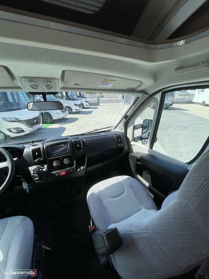 Adria Matrix 640 DC GT Edition c.central e basculante - 17